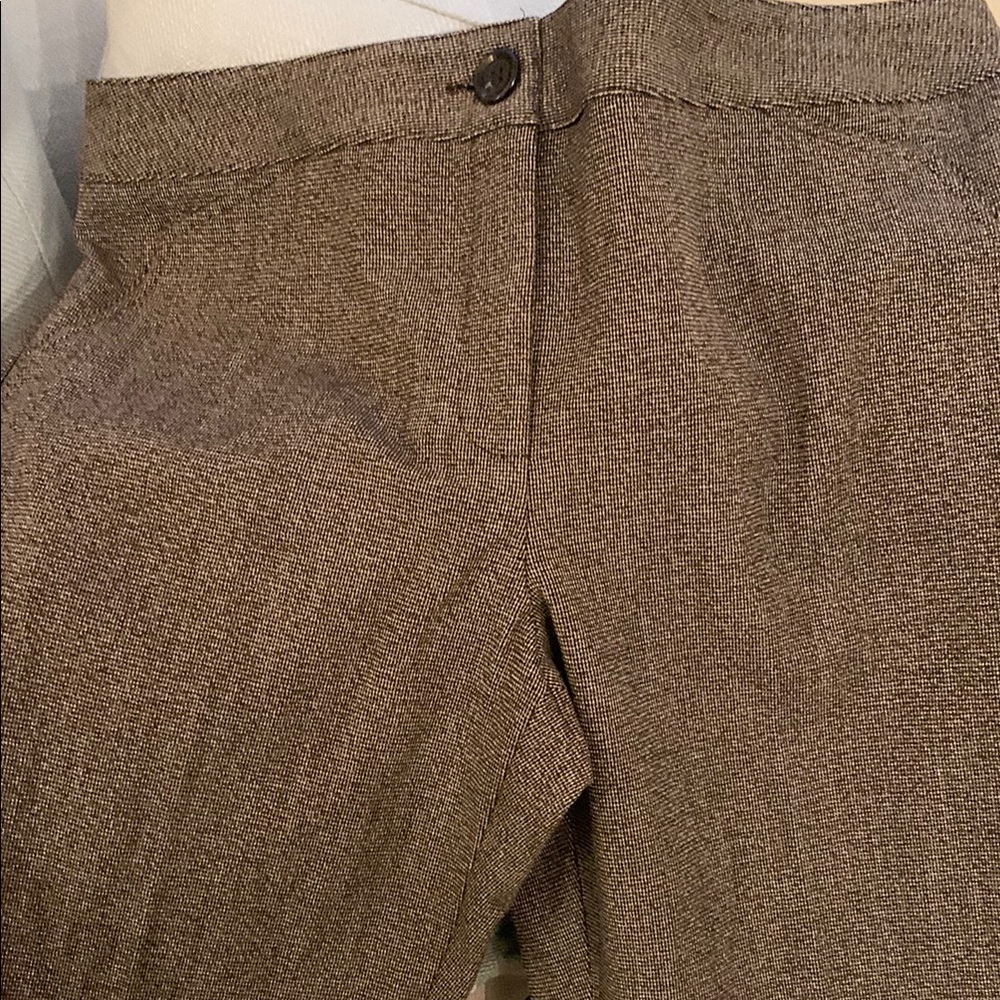 Elliott Lauren pant in excellent condition, sz 4 a classic style and fabric